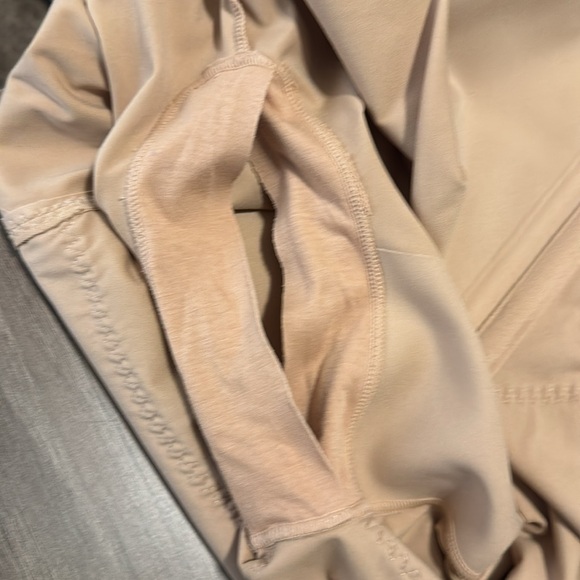 Honeylove Tan Shapewear Bodysuit with Built-in Support - Picture 13 of 13